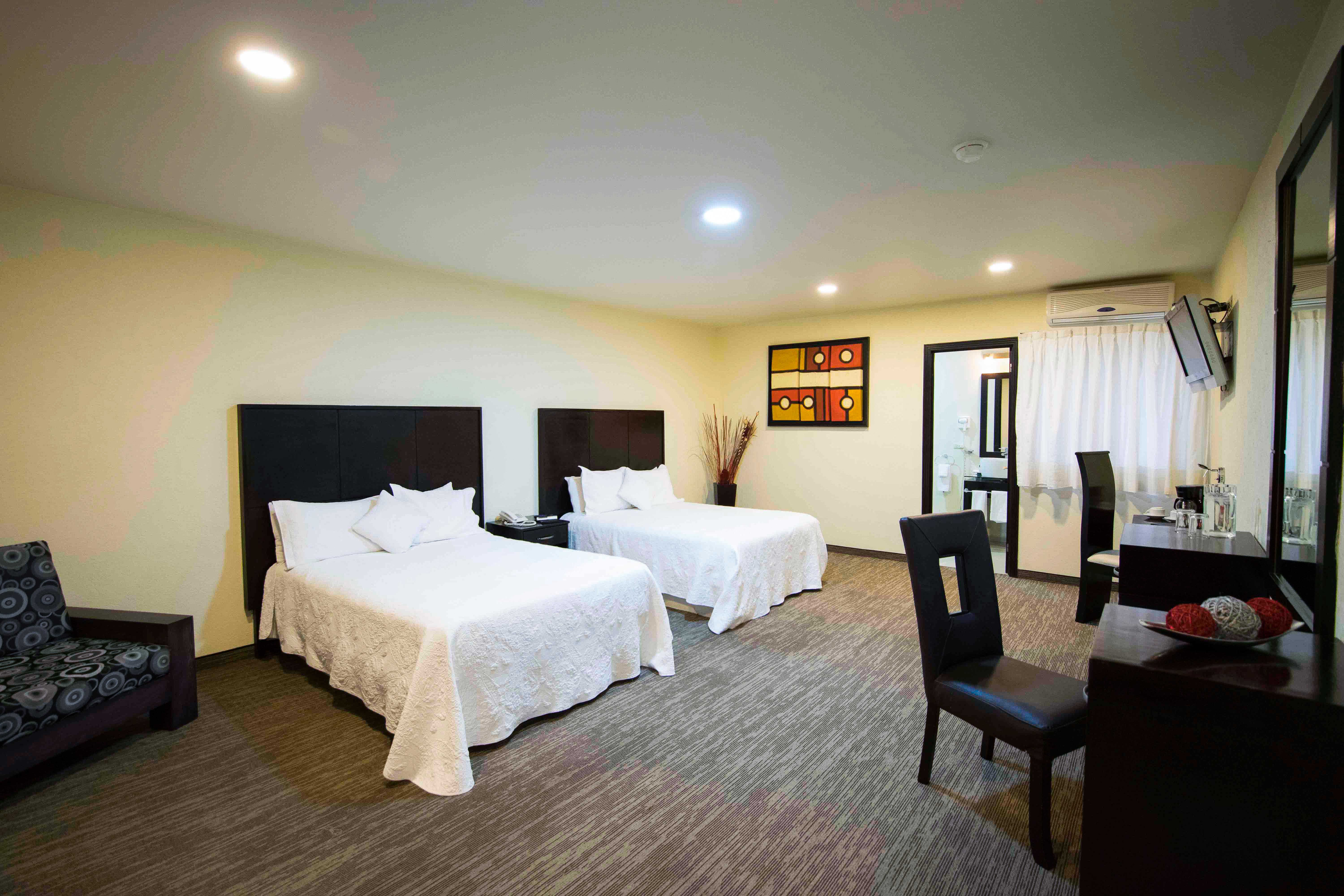 Wyndham Garden Aguascalientes Hotel & Casino Buitenkant foto